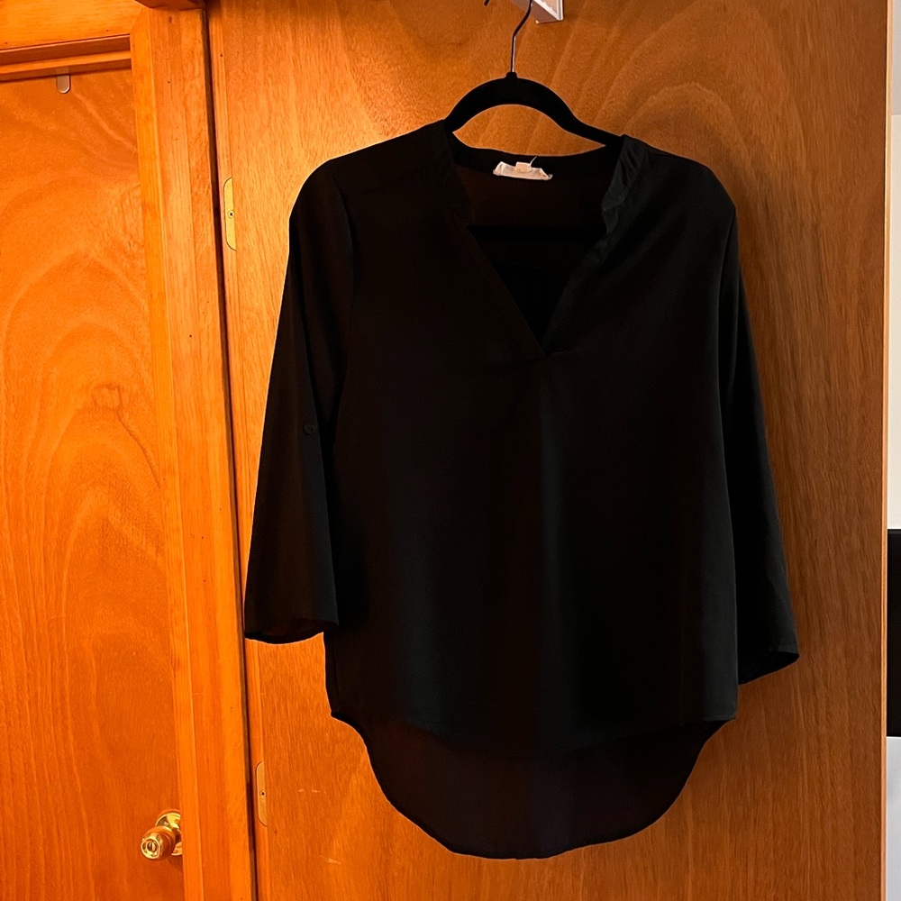 Black v neck work blouse. Size S.